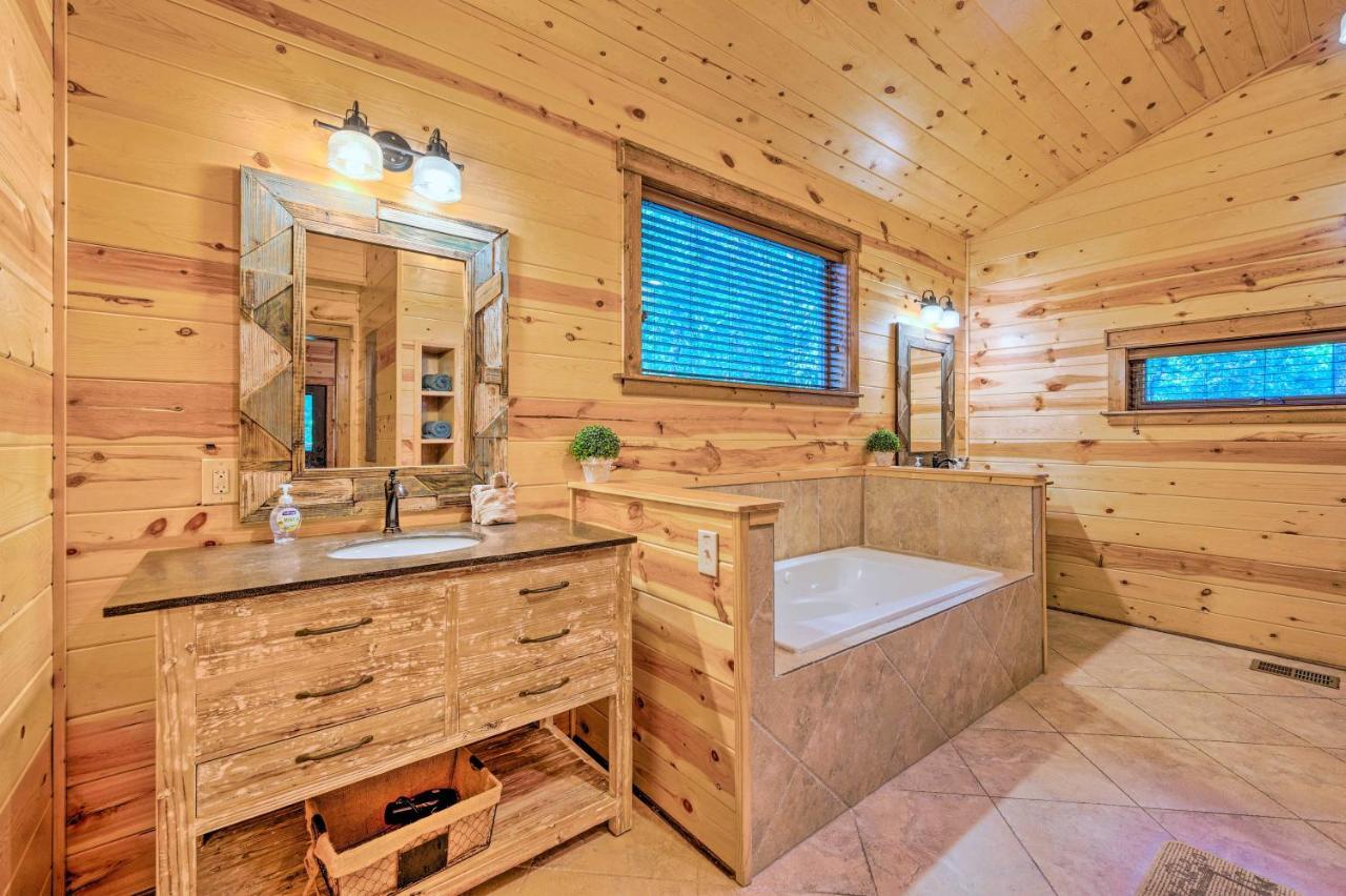Creekside Broken Bow Cabin With Hot Tub And Fire Pit! Stephens Gap Exterior photo